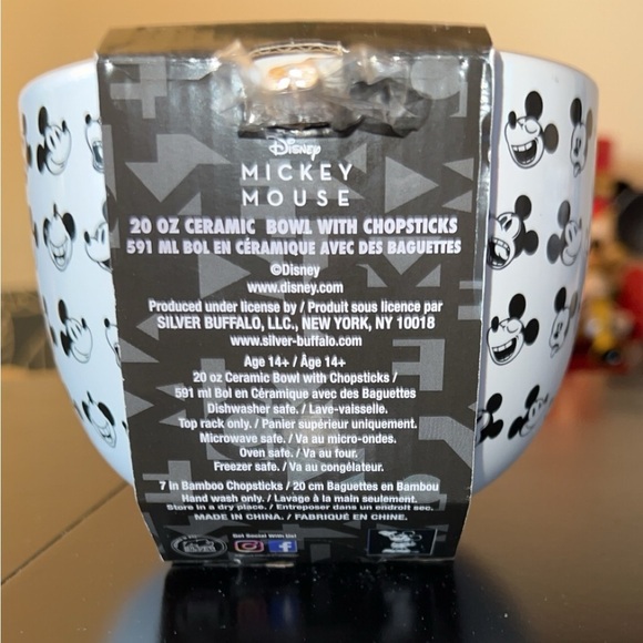 Mickey Mouse Ceramic Bowl with Chopsticks - Picture 8 of 8